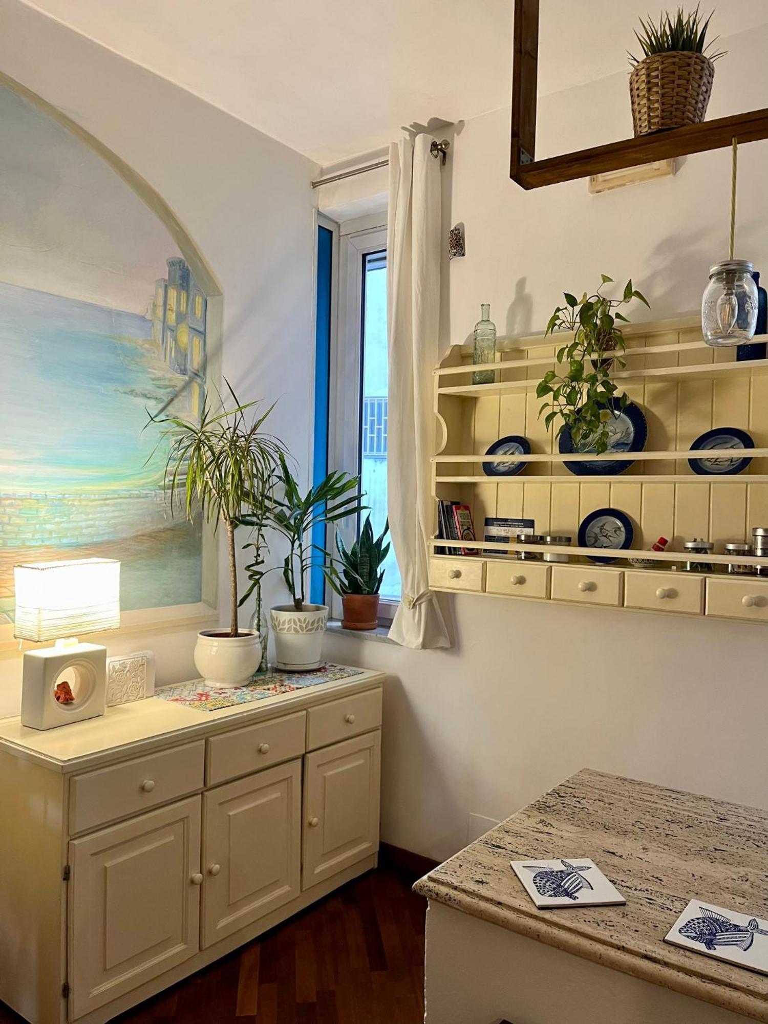 Casa Vacanze Seahorse Salerno Dış mekan fotoğraf