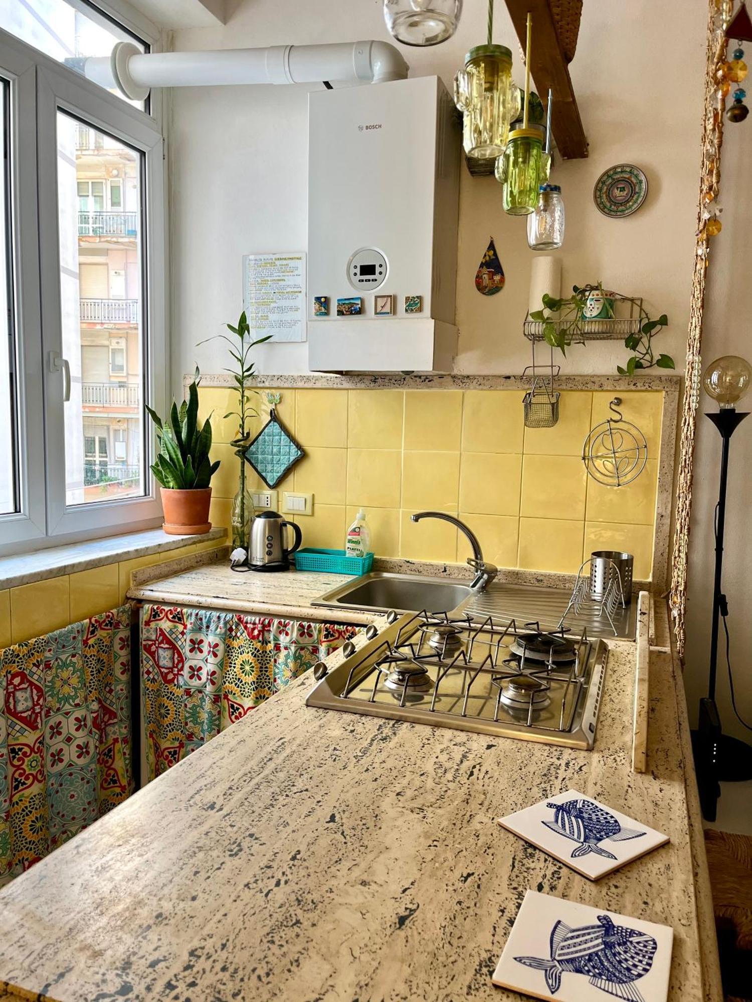 Casa Vacanze Seahorse Salerno Dış mekan fotoğraf