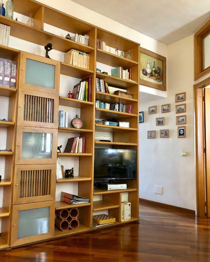 Casa Vacanze Seahorse Salerno Dış mekan fotoğraf